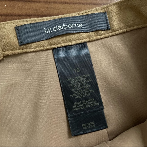 Liz Claiborne Microsuede A-Line Skirt Women’s Size 10 Tan - Picture 2 of 7